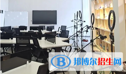 浙江2023年读中专学校能考大学吗