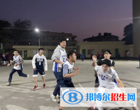 杭州2023年中专学校分数线