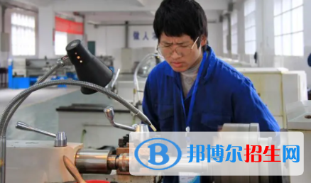 浙江2023年适合男生的中专学校专业