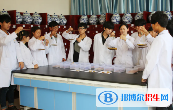 浙江2023年中专学校有什么专业适合女生