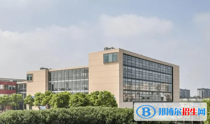 上海西华国际学校2023年学费标准