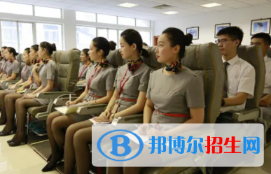 浙江2023年女生上中专学校学什么好