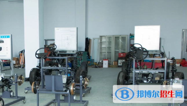 重庆2023年现在中专学校学什么专业好