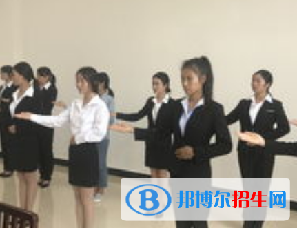 旅游管理与服务教育专业好吗?