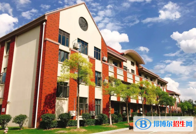 上海国王国际精英高中2023年入学考试