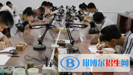 浙江2023年高中毕业能上什么中专学校