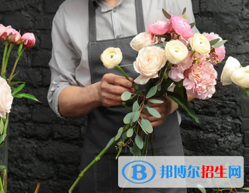 花卉生产与花艺专业好吗?
