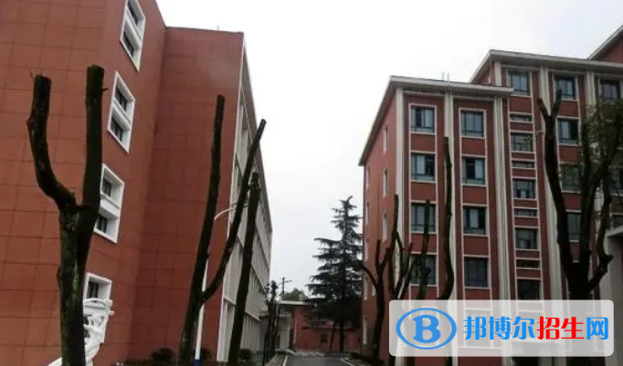 赤壁中考2022录取分数线