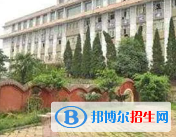 四川省乐山卫生学校是大专还是中专(四川省乐山卫生学校)