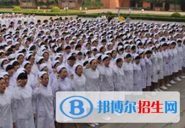 邢台英才医学中等专业学校是大专还是中专(邢台英才医学中等专业学校)