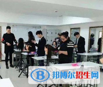 杭州2023年中专女生学什么专业