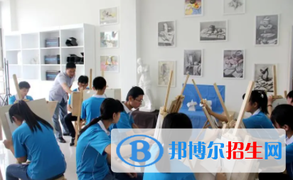 浙江2023年中专男孩子学什么专业