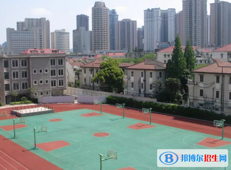 上海市西中学国际部2023年入学考试