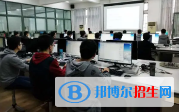 浙江2023年男孩子中专学什么专业好