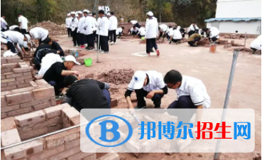 浙江2023年男孩子读中专学什么好
