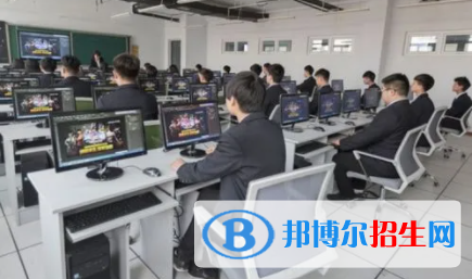 浙江2023年中专男生学什么专业好