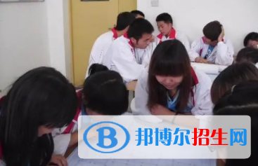 浙江2023年男生中专学什么好