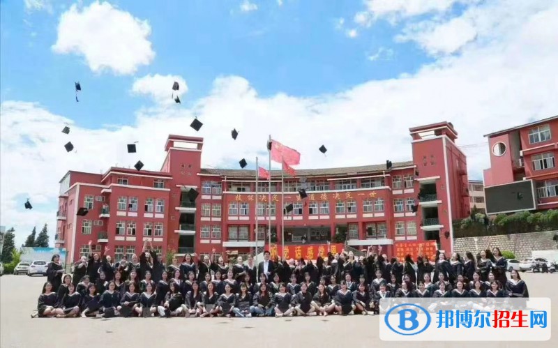 云南2023年女孩子上什么中专好