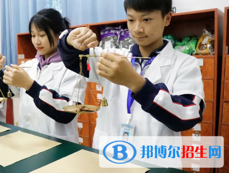 杭州2023年女生中专读什么专业好