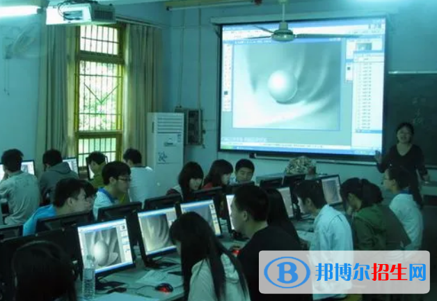 陕西2023年女生在中专学校学什么好