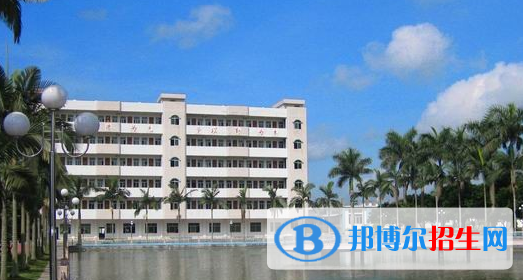 新兴县田家炳中学2022录取分数线（2023参考）