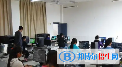 重庆2023年哪所中专学校比较好