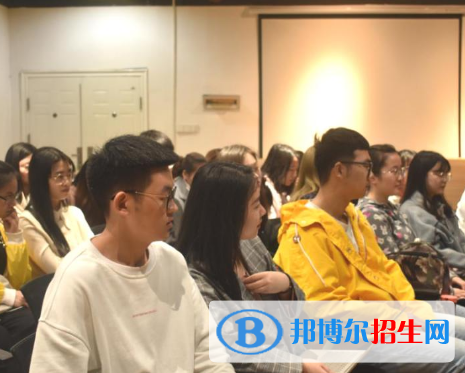 广告学专业好吗?(广告学专业)