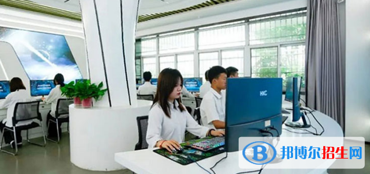 陕西2023年高中毕业读什么中专学校好