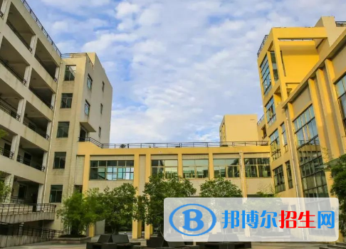 杭州2023年中专文凭能做什么