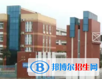 镇平县金陵外国语学校2022年分数线是多少?(2023参考)