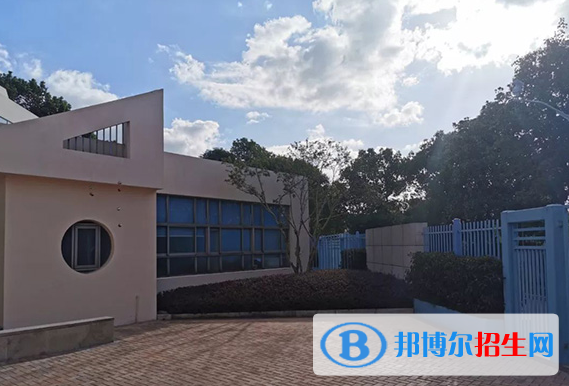 上海斯代文森国际高中2023年学费标准2