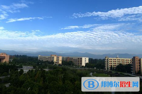 四川铁道职业学院单招2023年报名时间
