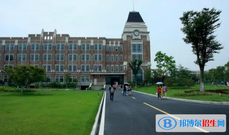 上海单招法语专业2023年有哪些学校
