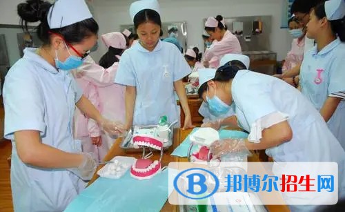 浙江2023年读卫校需要什么条件