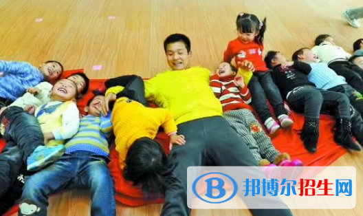 陕西2023年男孩子中专学什么专业好