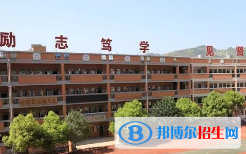 巴东光明中学2022录取分数线(2023参考)