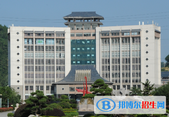 2022湘西土家族苗族自治州高职院校排名(校友会)