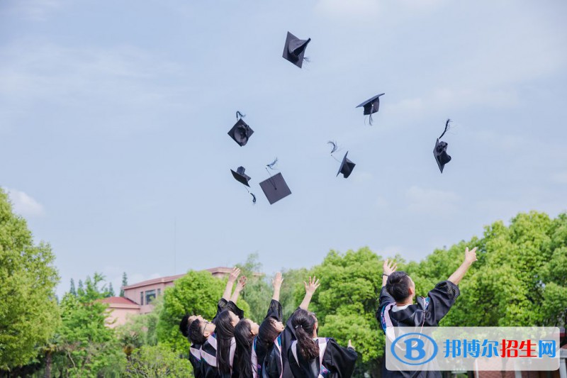 四川2023年初中生考什么计算机学校