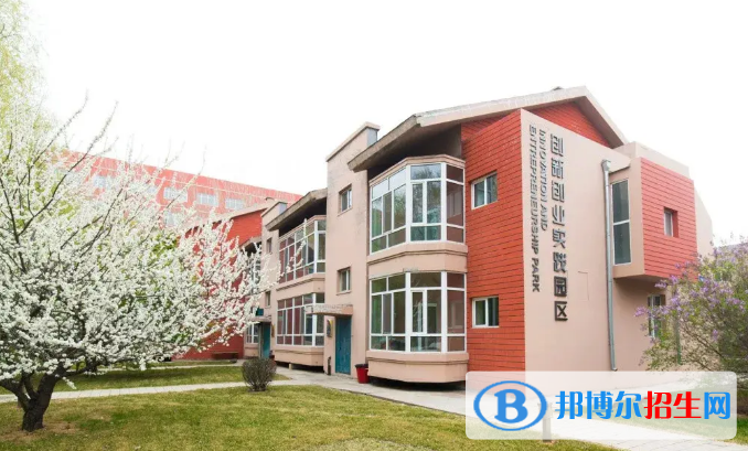 2022中国语言类民办大学排名(校友会)