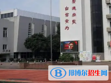 广东2023年读计算机学校好还是高中