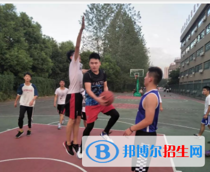杭州2023年怎么考中专