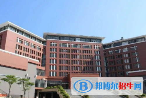 广州南方学院是不是双一流大学？