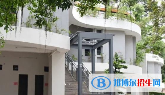 汕头市金山中学2023年招生办联系电话