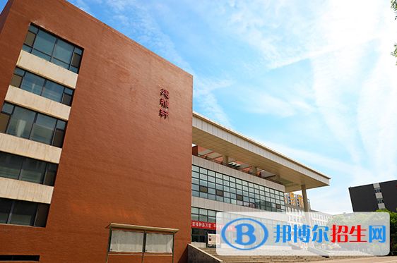 2022中国中部地区职业技术大学排名(校友会)