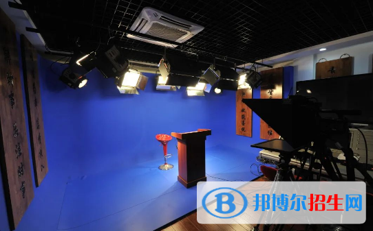 浙江2023年中专学几年