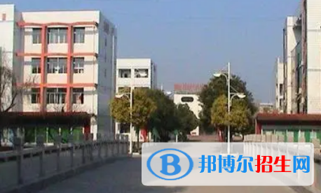 如皋市搬经中学2022录取分数线（2023参考）