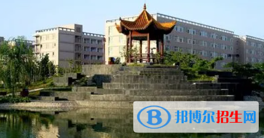 许昌学院是不是双一流大学？