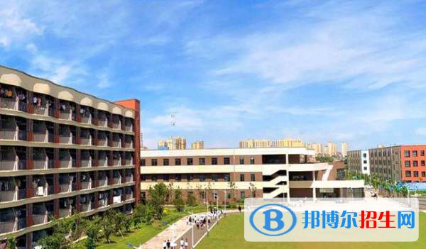 云南2023年中专好还是大专好