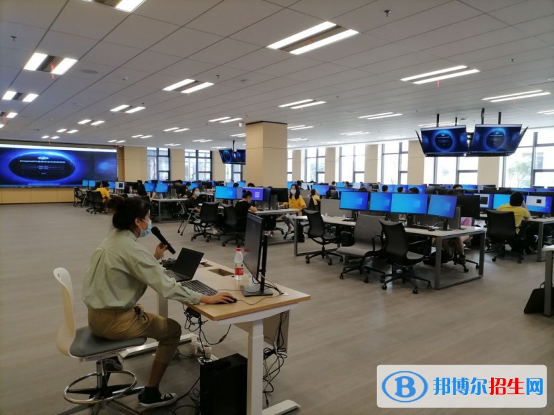 四川2023年男生读计算机学校