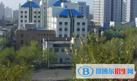 新疆第二医学院是不是985大学?